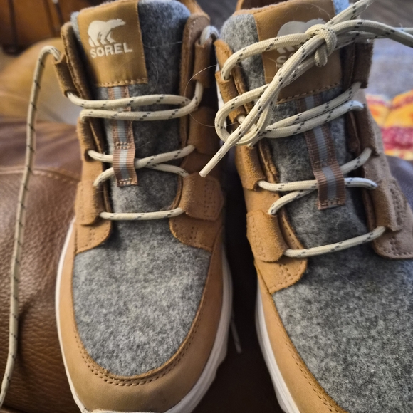 Sorel Shoes - Sorel Watwrproof Boots